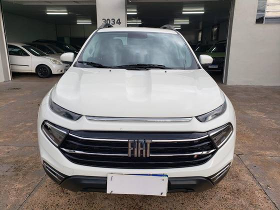 FIAT TORO 2.0 16V TURBO DIESEL FREEDOM 4WD AT9